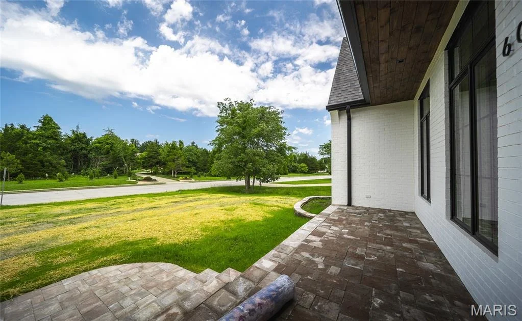 Photo of 604 Winchester Drive