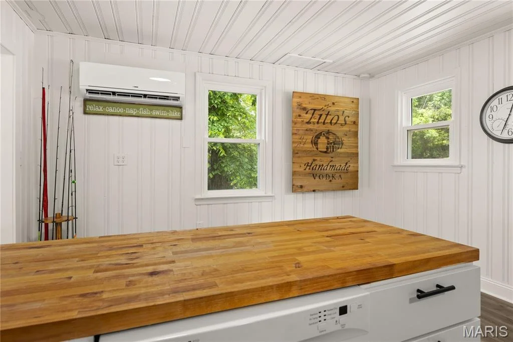 Photo of 37 Rub Jean Drive
