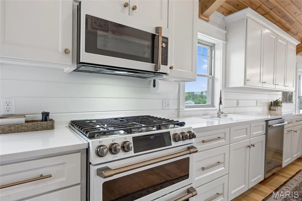 Photo of 2167 Susanna Road