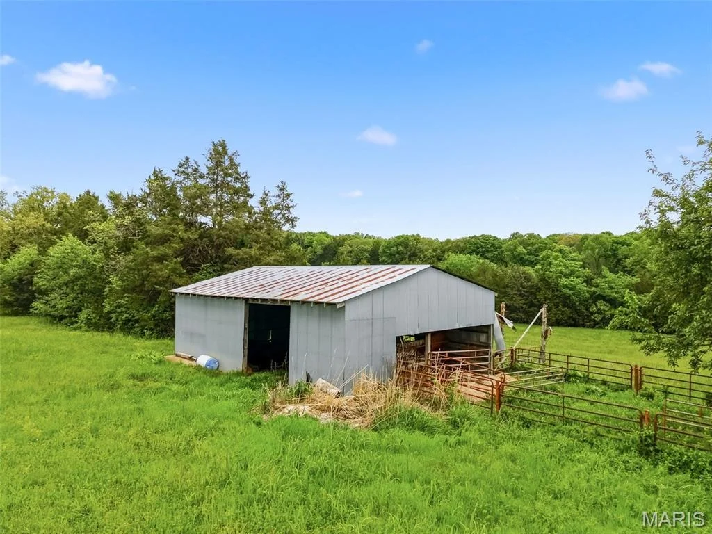 Photo of 8686 State Road Ww