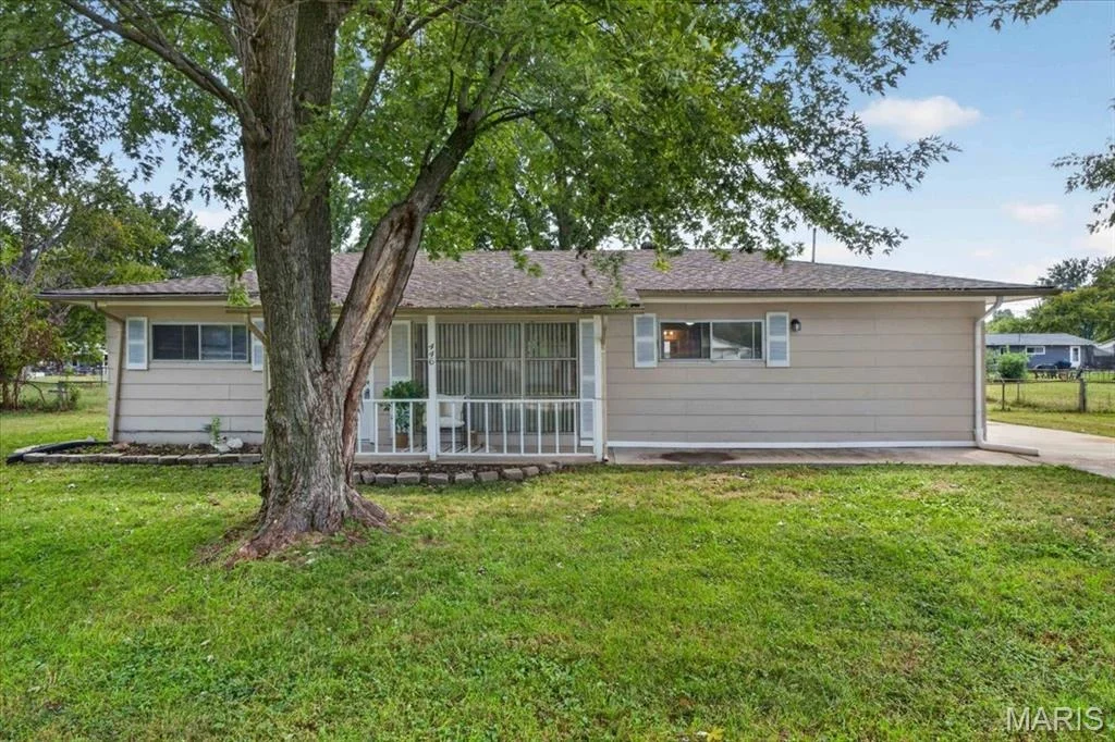Photo of 446 Kathryn Drive