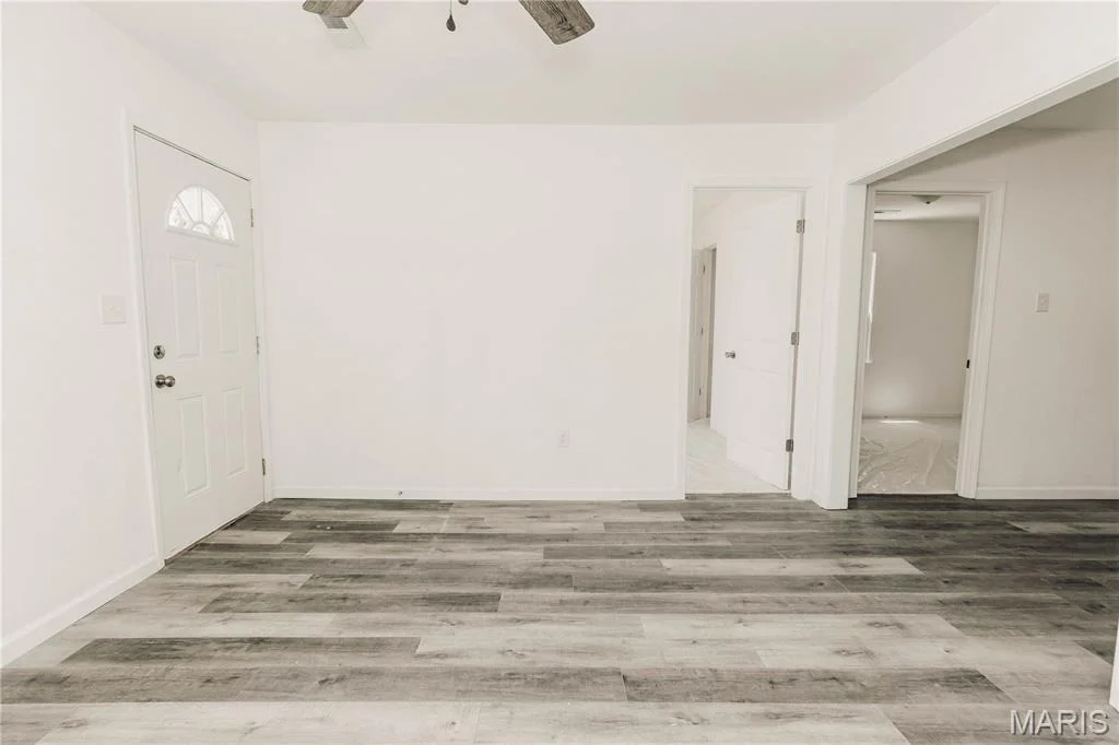 Photo of 308 W 5th Street