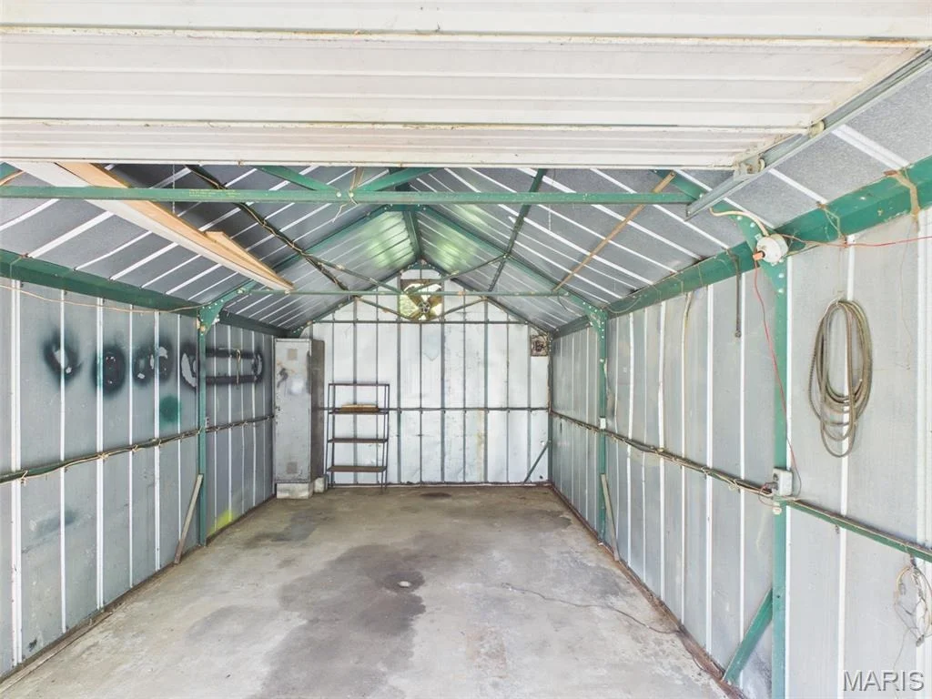 Photo of 21700 Highway Y