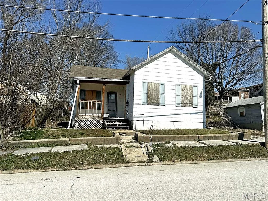 Photo of 614 Lyon Street