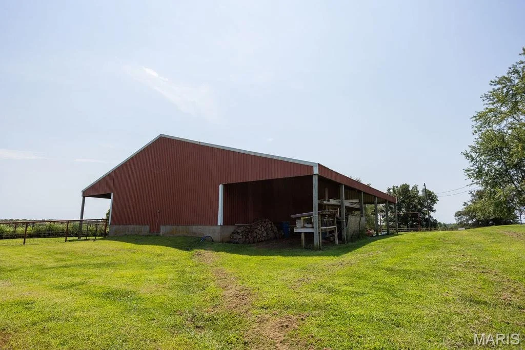 Photo of 56504 Shaw Road