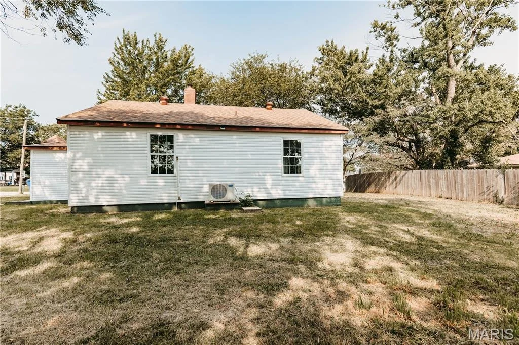Photo of 303 S Pine Street