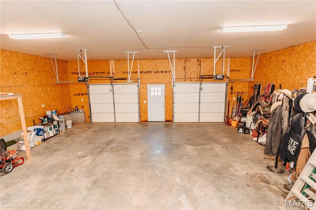 Photo of 21503 Highway 28 W