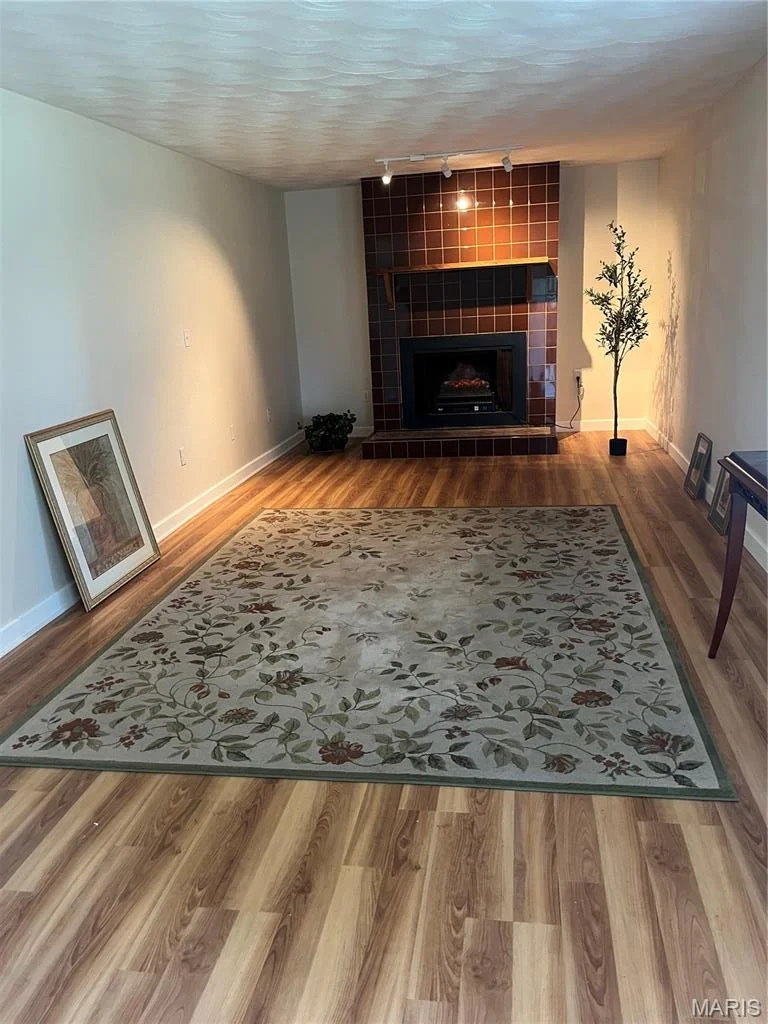 Photo of 121 Richmond Drive