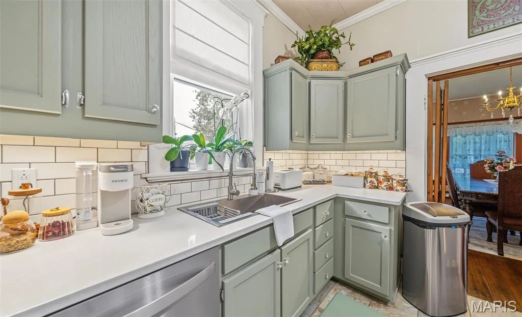 Photo of 104 W 3rd Street