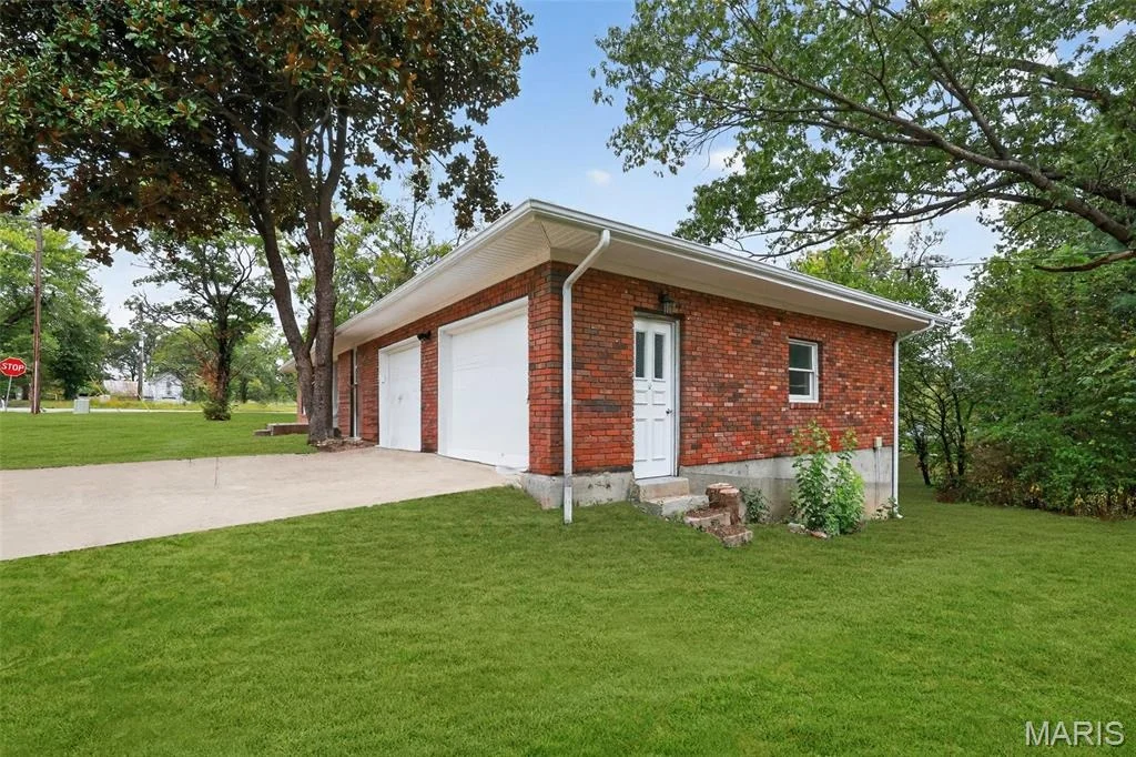 Photo of 315 Hillcrest Drive