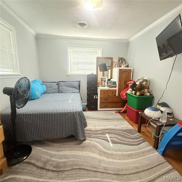 Photo of 1116 Locust Drive