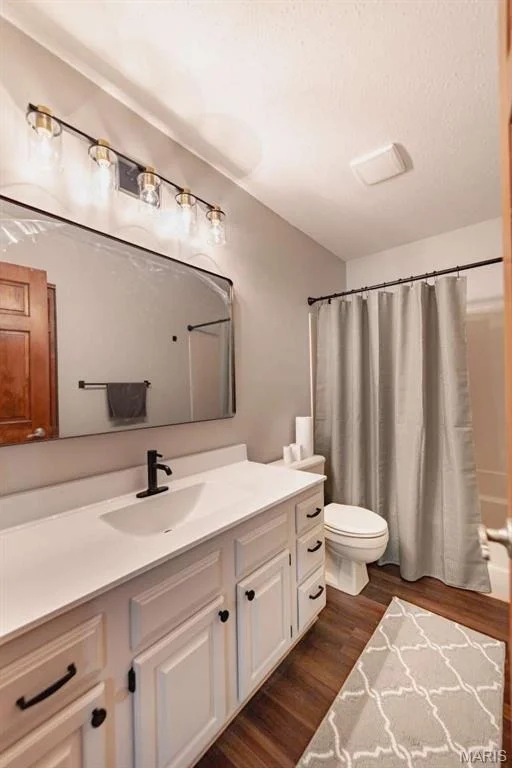 Photo of 6 Deer Creek Drive