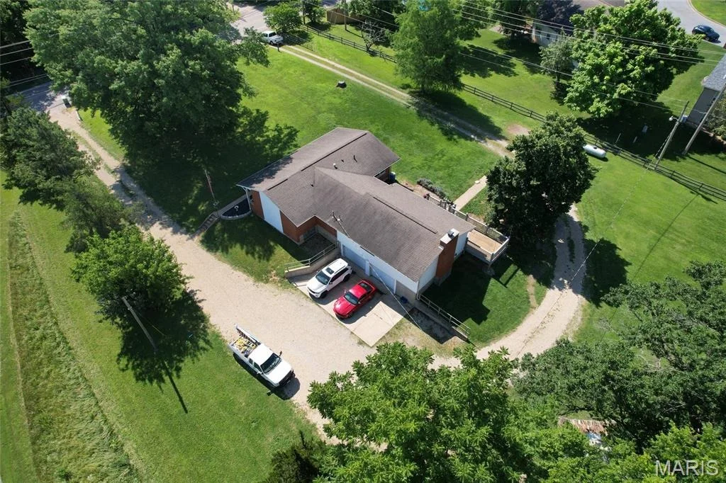 Photo of 1324 Highway O
