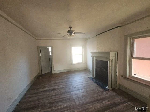 Photo of 5165 Maple Avenue