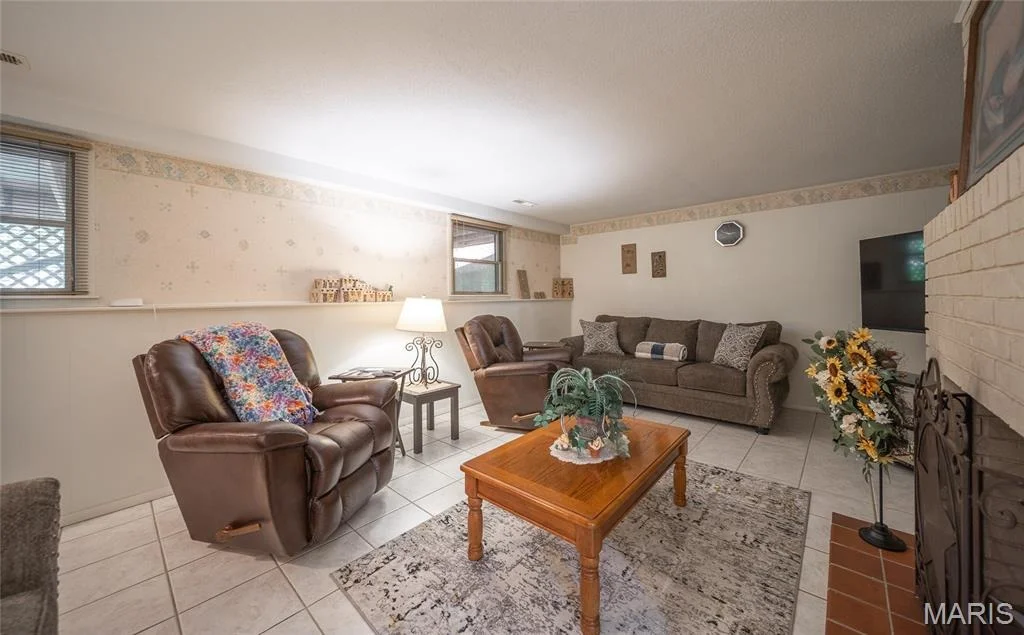 Photo of 1112 Sycamore Drive