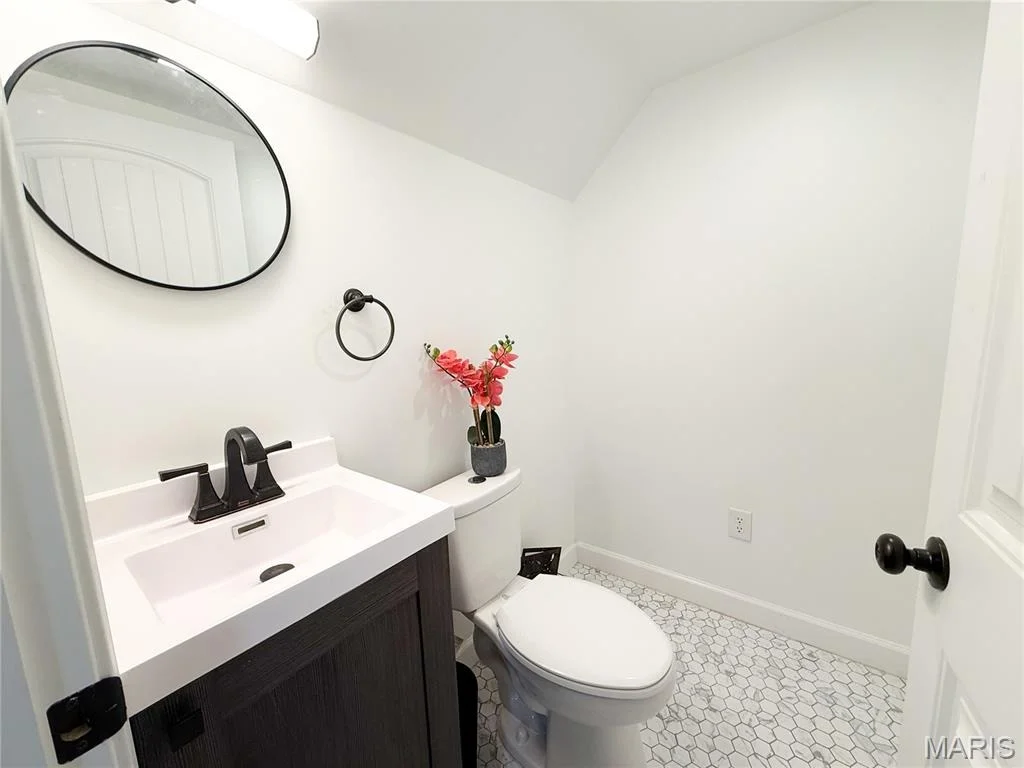 Photo of 6 Fair Oaks Drive