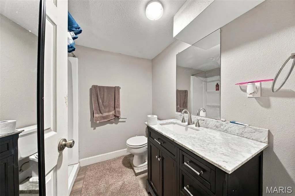 Photo of 109 N Oak Street