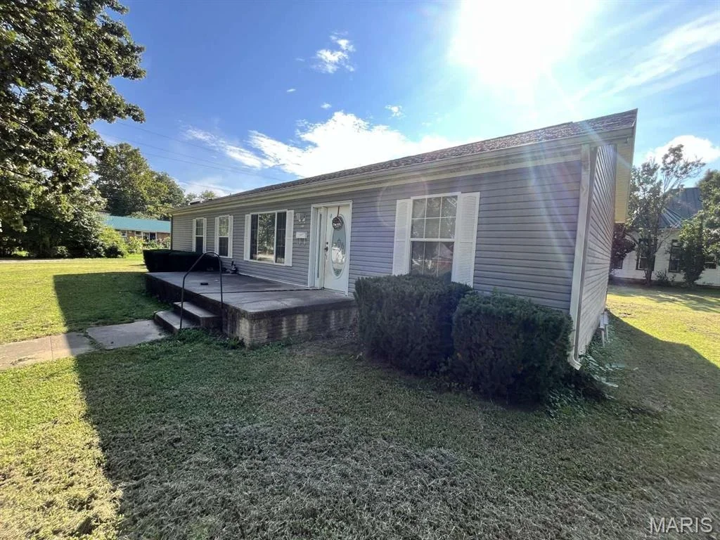 Photo of 211 N 7th Street