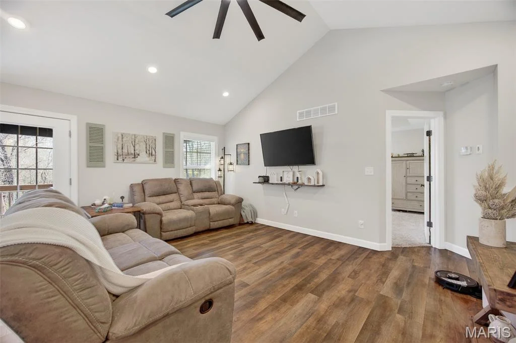 Photo of 120 Alice Drive