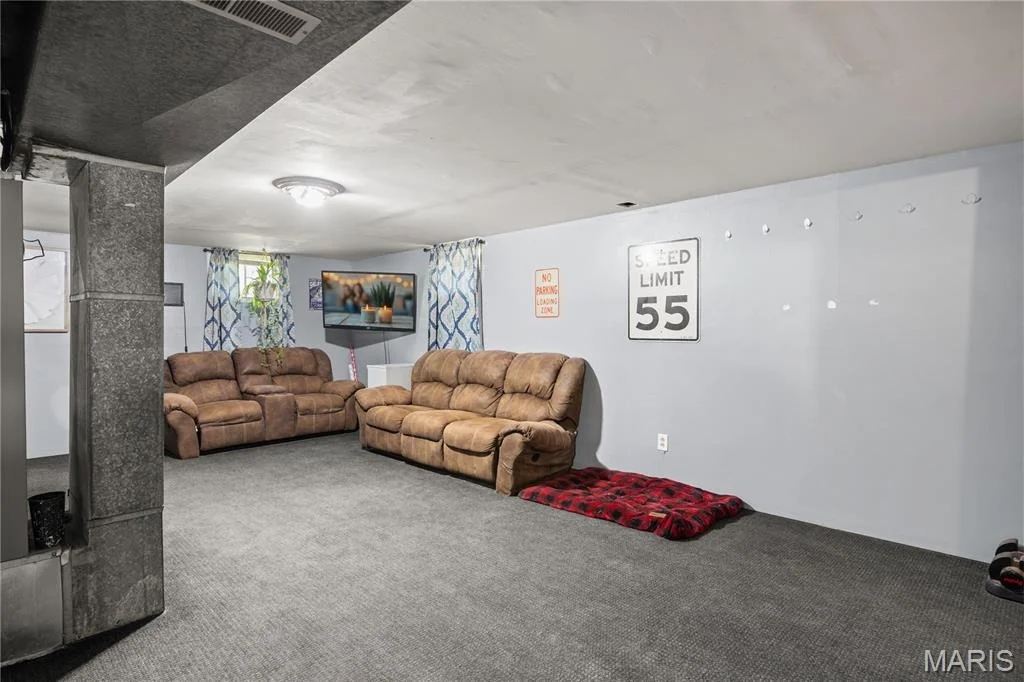 Photo of 59 Oak Hill Road