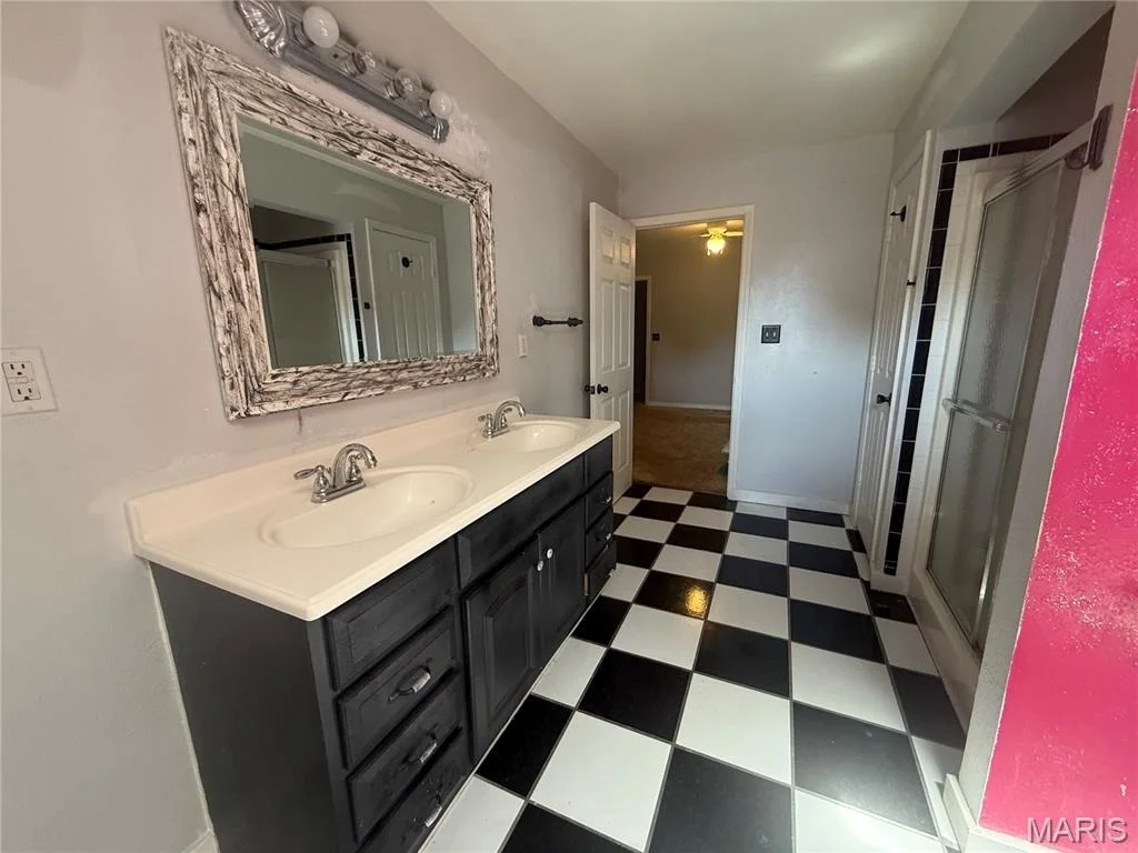 Photo of 1105 Peach Street