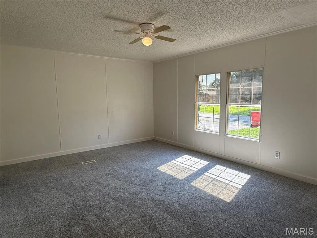 Photo of 18233 Loyalty Lane