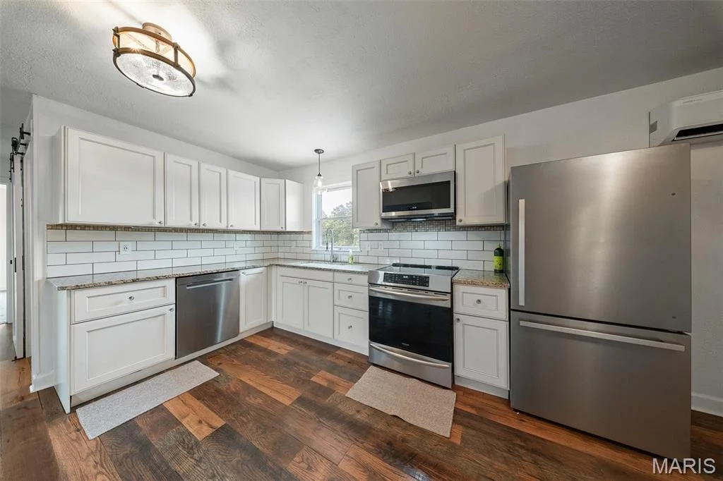 Photo of 13710 County Road 6080