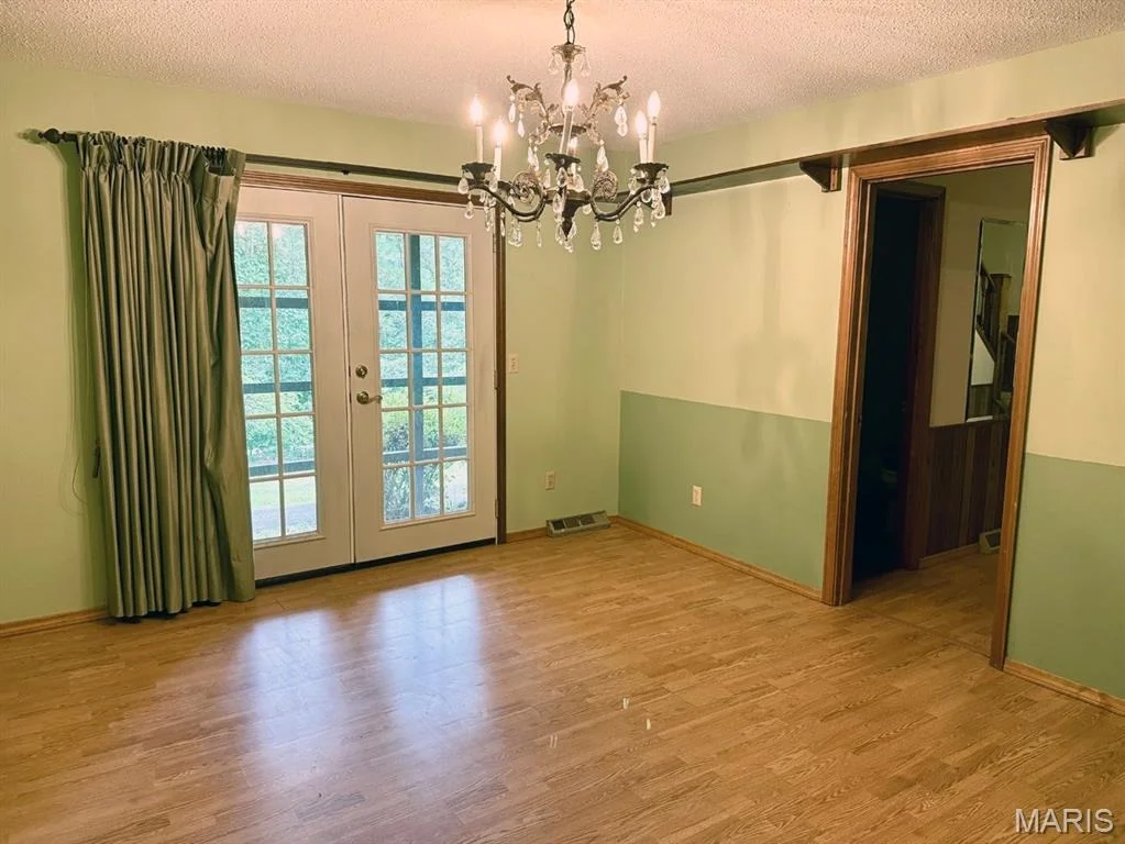 Photo of 16482 Shady Mount Drive