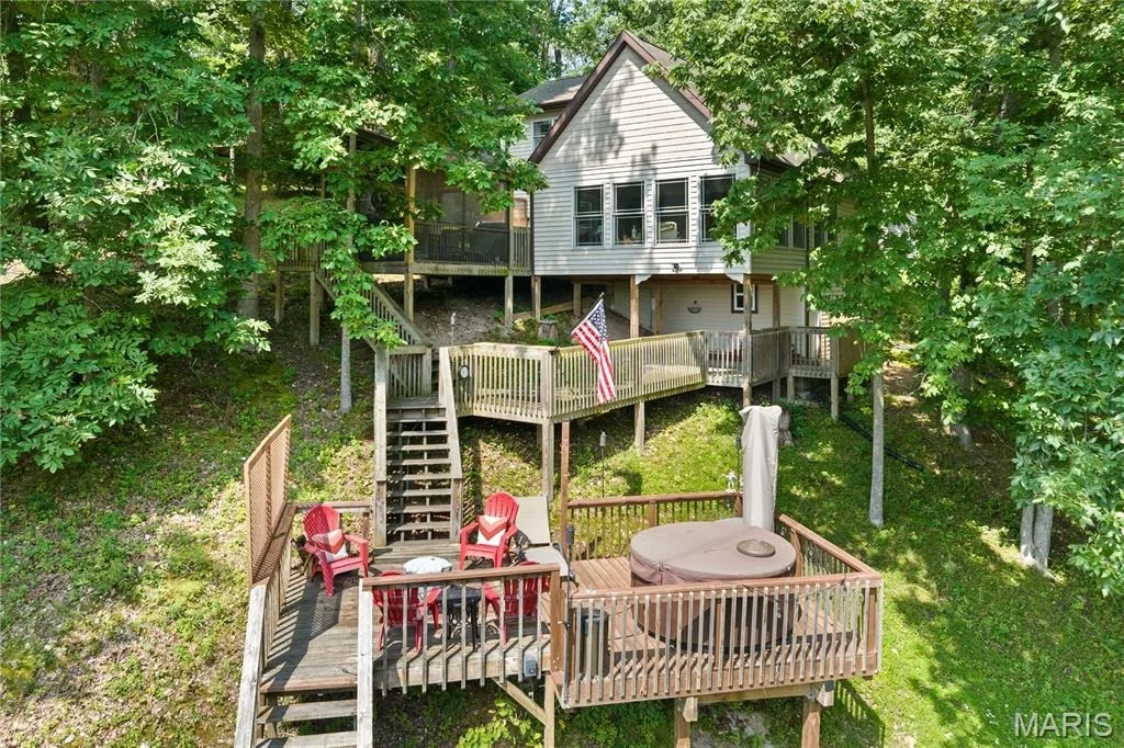 Photo of 31 Cove Road