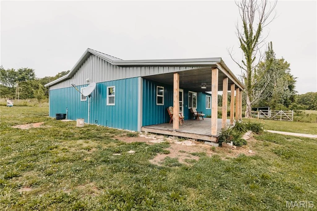 Photo of 40190 Dandelion Road
