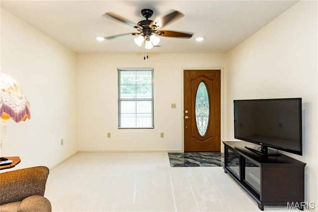 Photo of 505 W 2nd Street