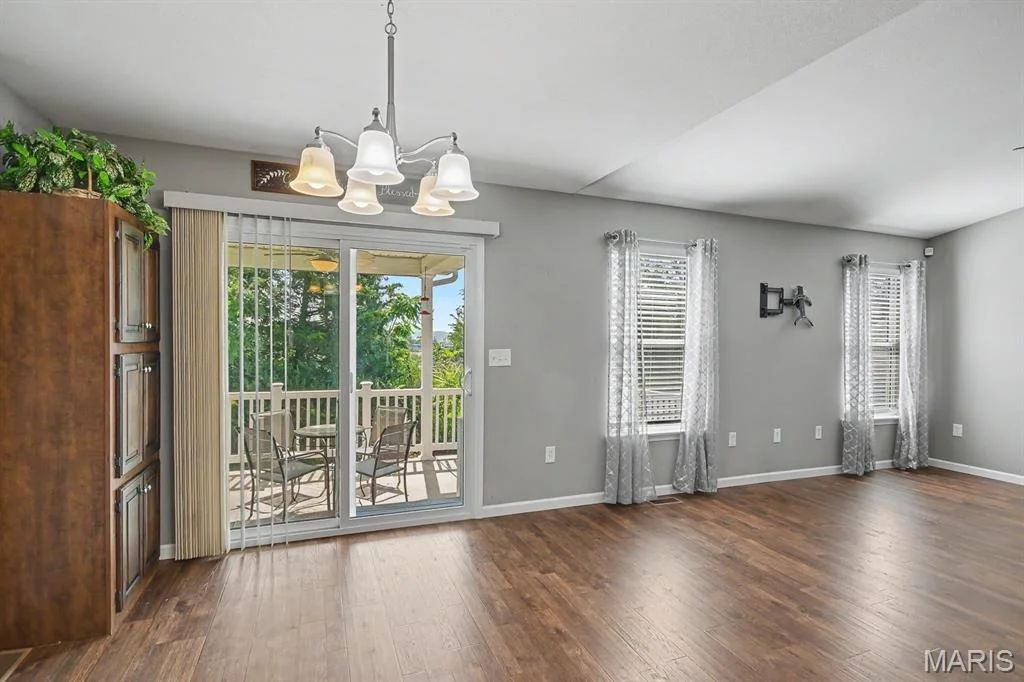 Photo of 65 Jackson Circle