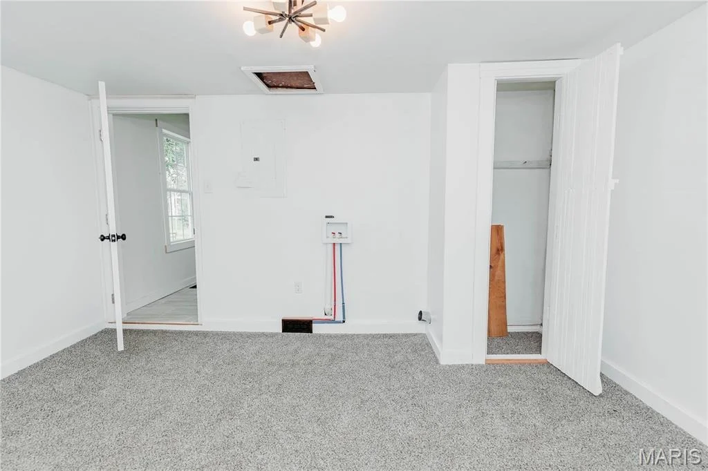 Photo of 303 S Pine Street