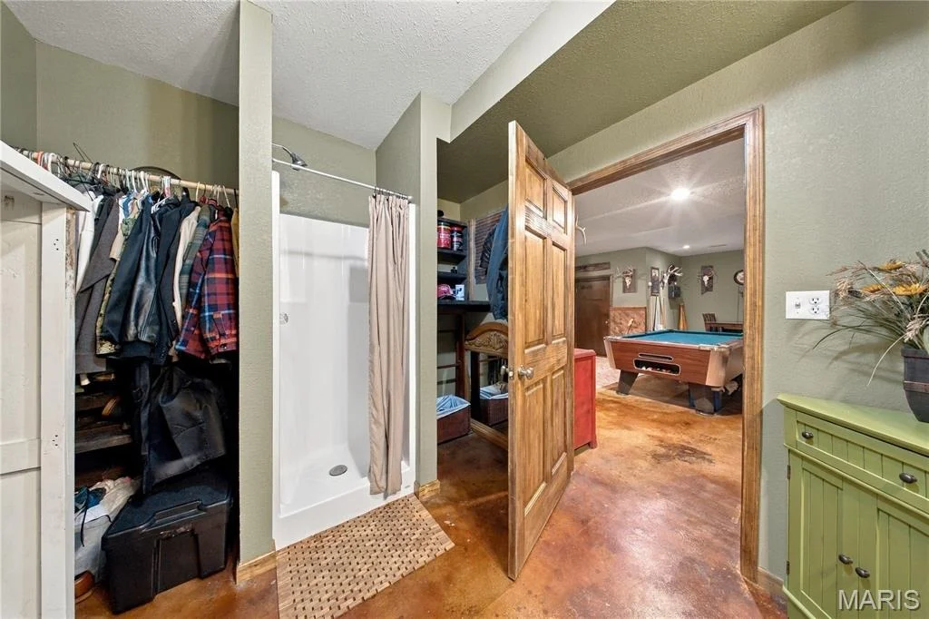 Photo of 15225 Deer Park Lane