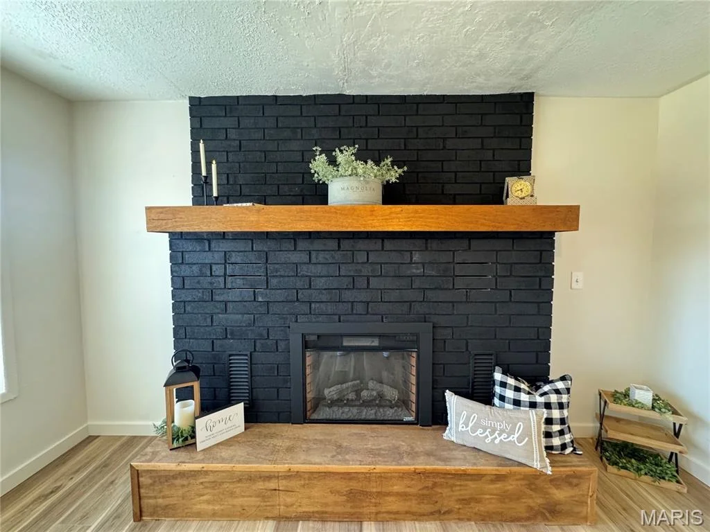 Photo of 13811 Highway O