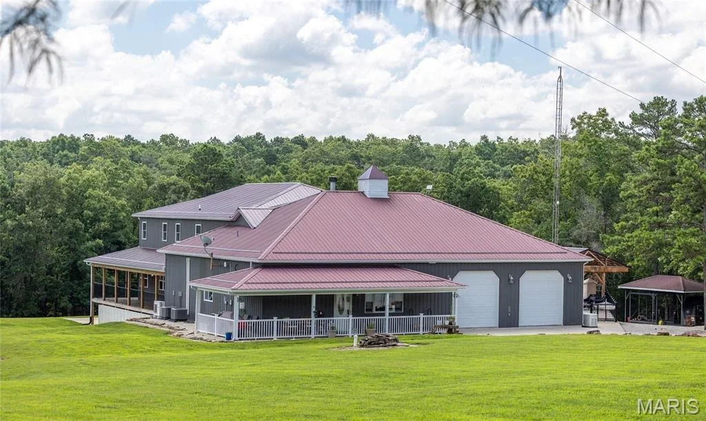 Photo of 1060 County Road 6570