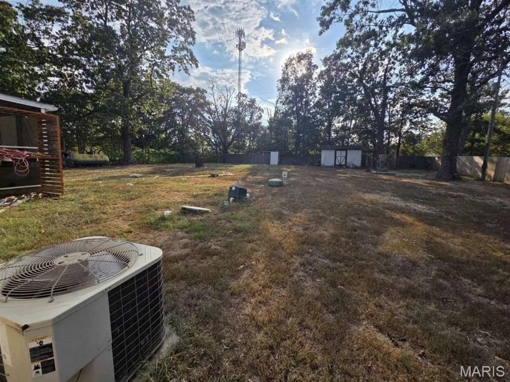 Photo of 25881 Sutherland Lane