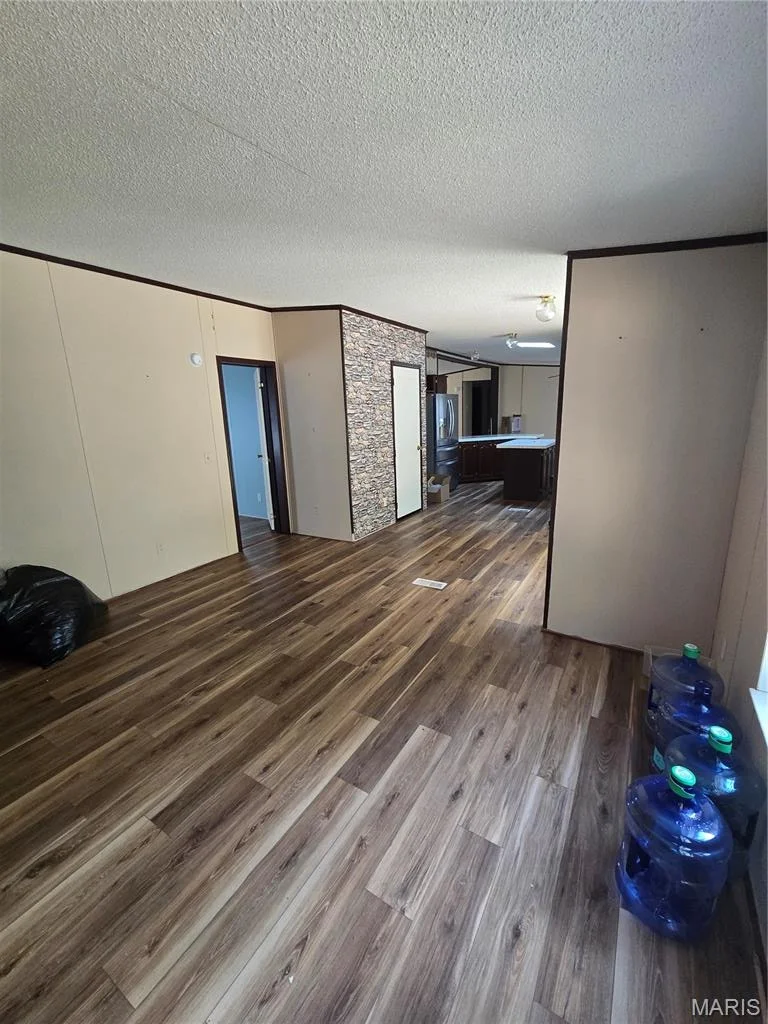 Photo of 7813 County Road 3850