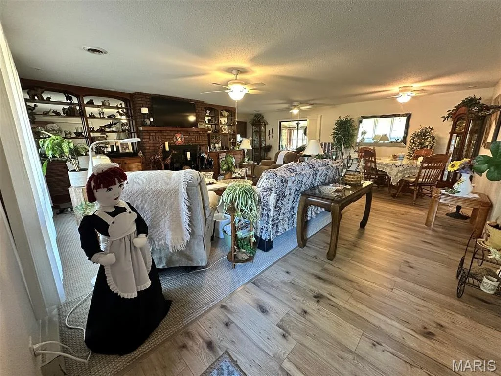 Photo of 113 Fairlane Drive