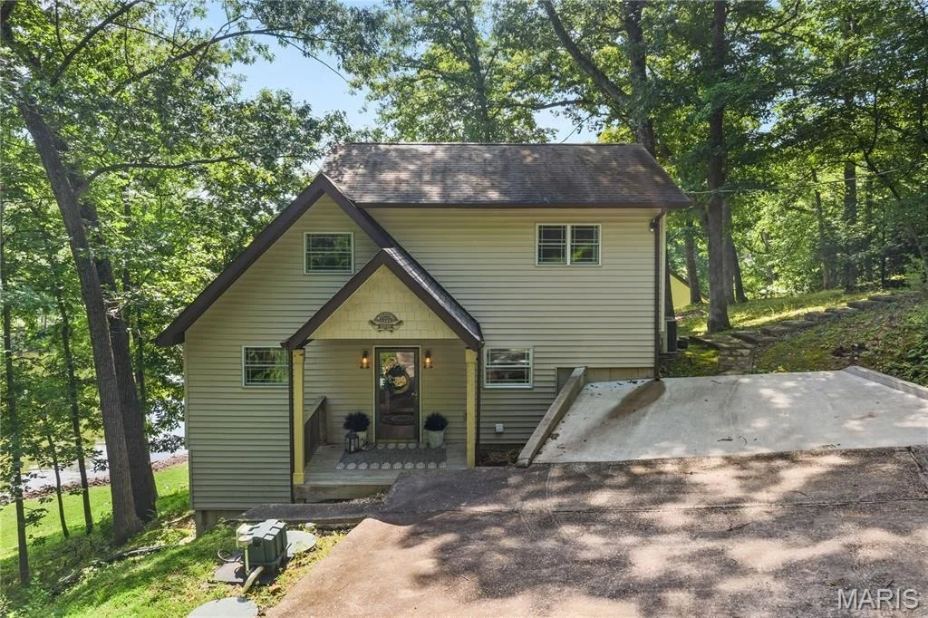 Photo of 31 Cove Road