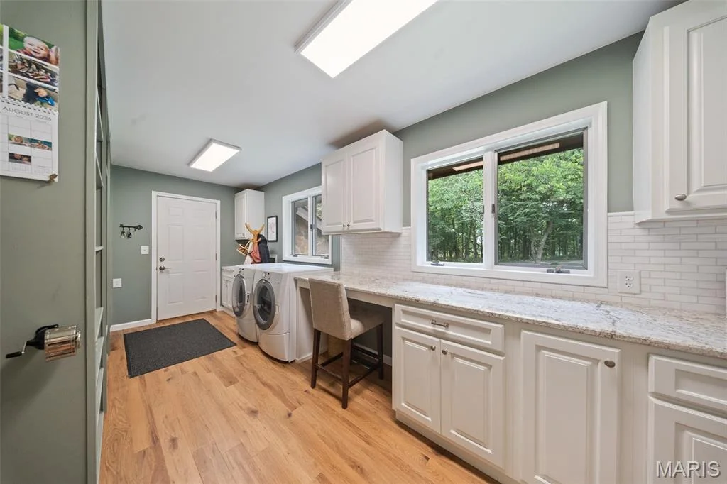 Photo of 511 E Christy Drive