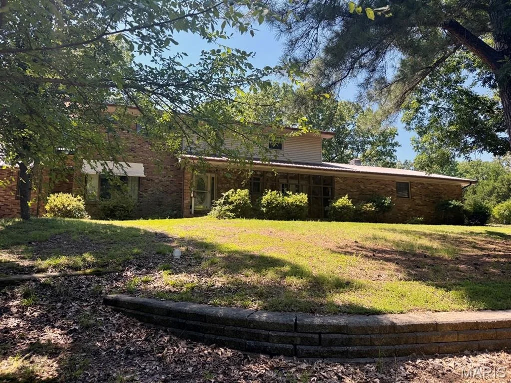 Photo of 16482 Shady Mount Drive