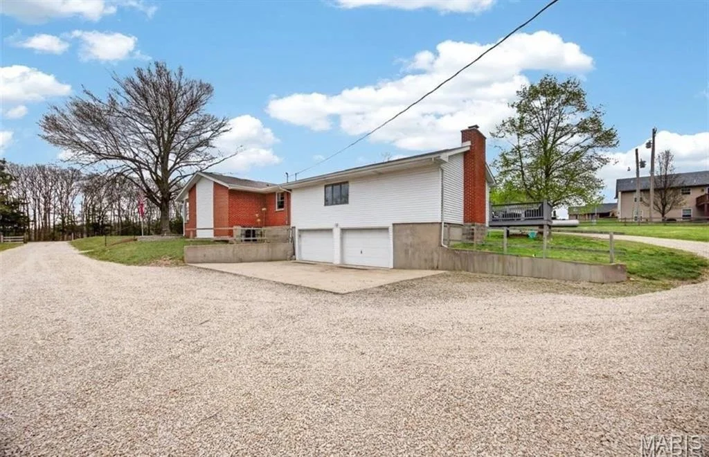 Photo of 1324 Highway O