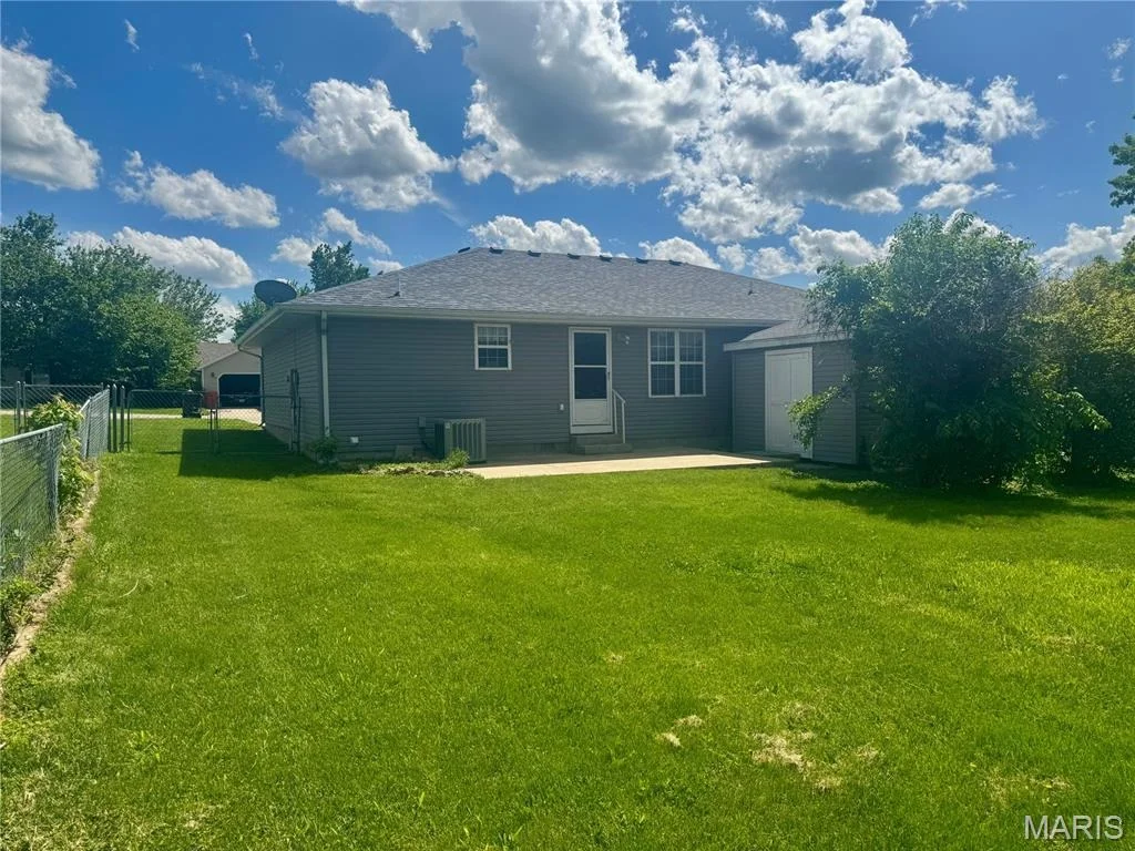 Photo of 1129 Lacy Drive