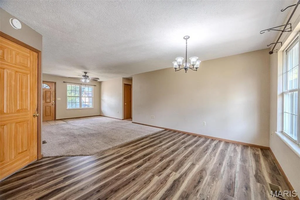 Photo of 1129 Lacy Drive