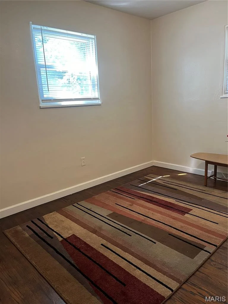 Photo of 121 Richmond Drive
