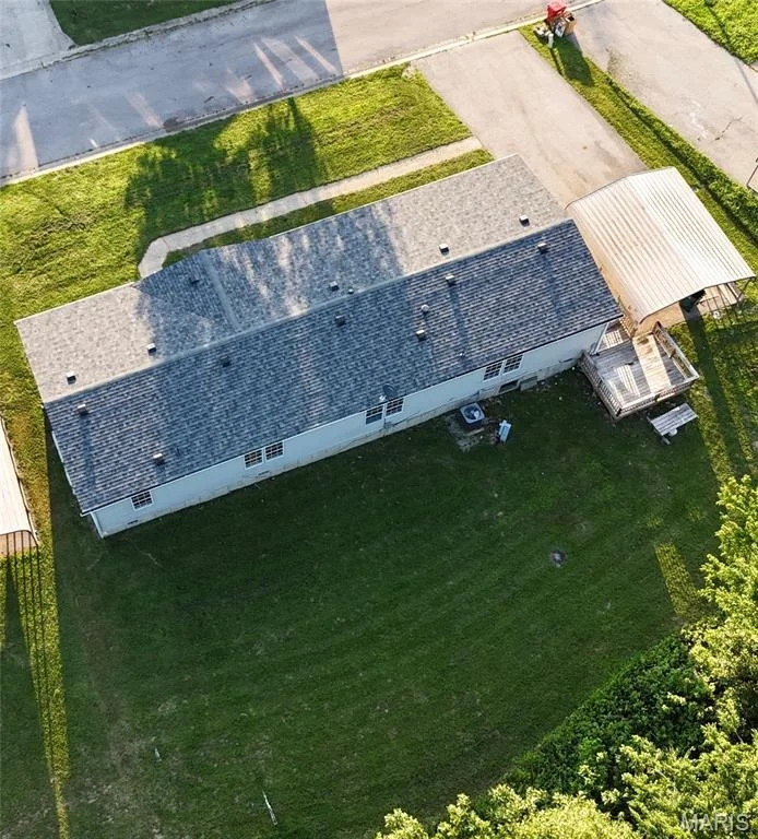 Photo of 18233 Loyalty Lane