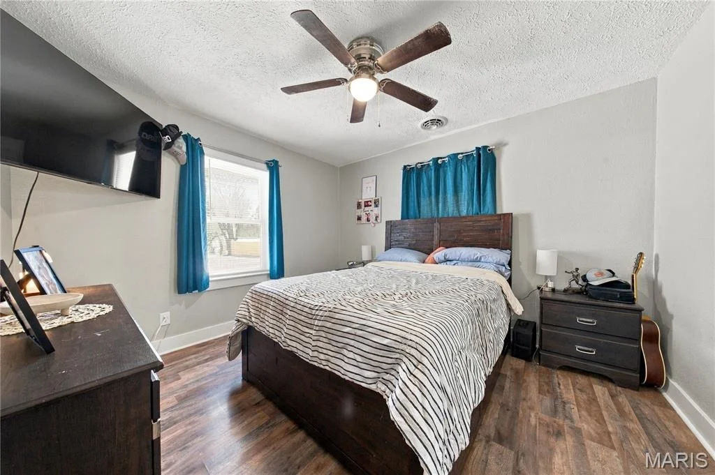 Photo of 100 N Pershing Avenue