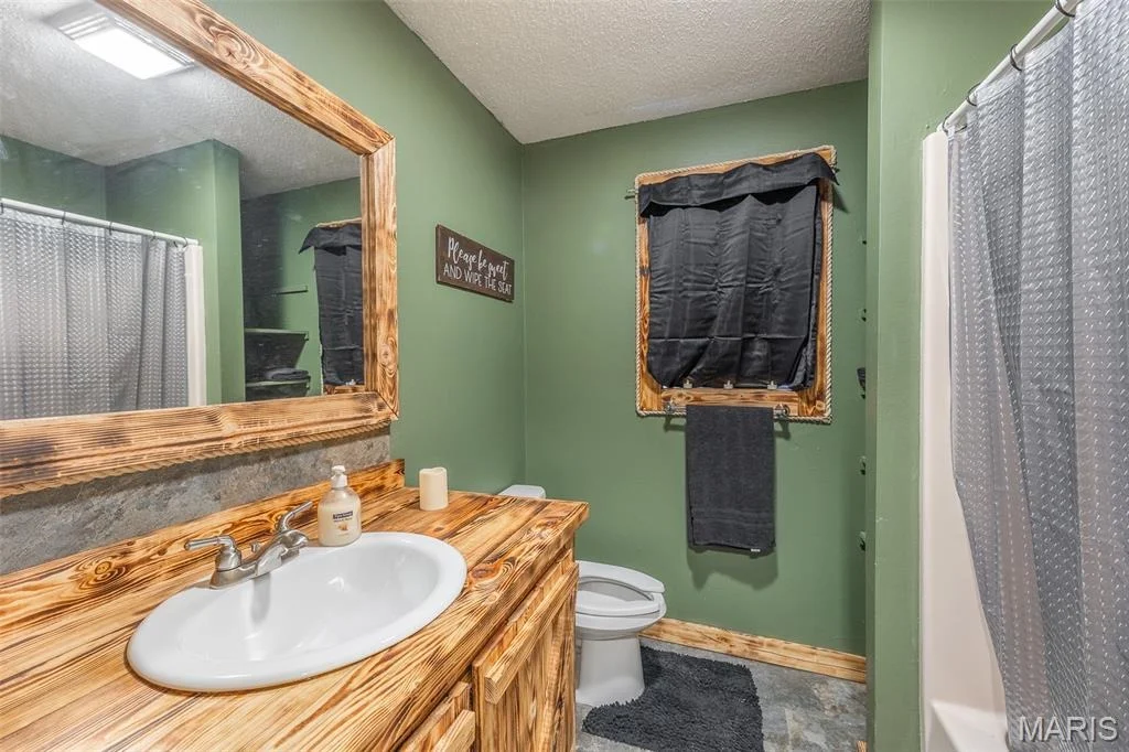 Photo of 1206 Apple Street