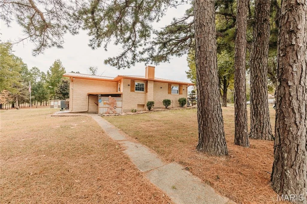 Photo of 103 Qc Lane
